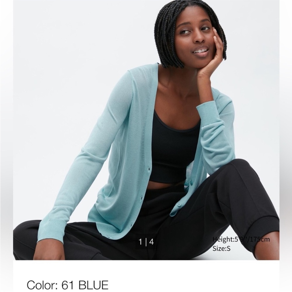 UNIQLO-Light V-Neck Long-Sleeve Cardigan